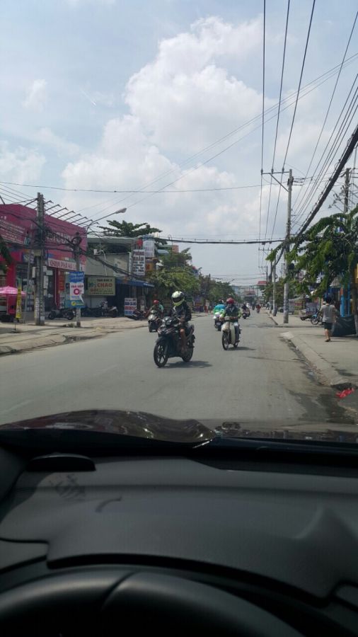 nhà bán và 8 phòng trọ mặt tiền đường Nguyễn Tri Phương, giáp khu công nghiệp sóng thần tại dĩ an