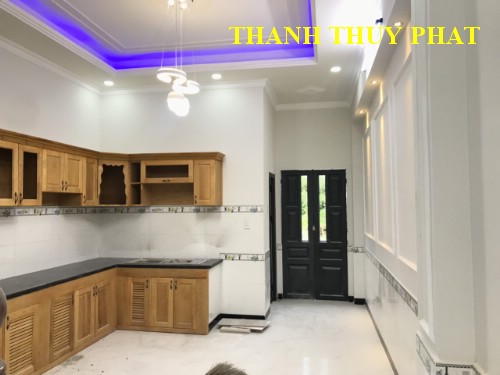 Phòng bếp nhà đất dĩ an trang trí đẹp mắt